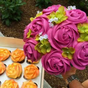Gluten-free orange and pink flower cupcakes from Baked Bouquet